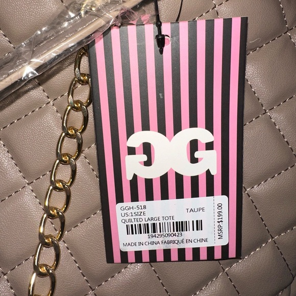 Nude Gilda Paris Large Quilted Travel Tote Bag - Picture 5 of 7